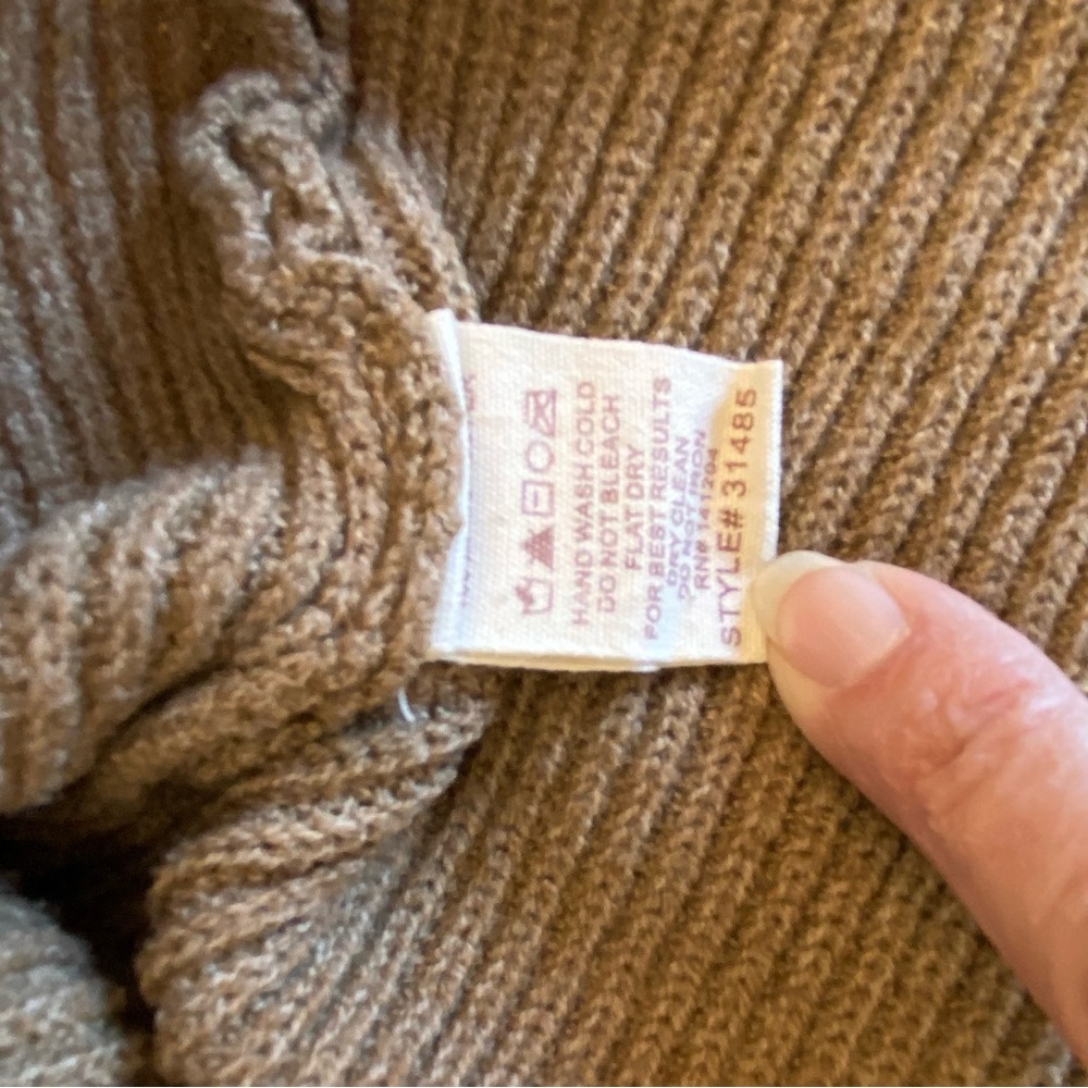 Brown Hem & Thread Ribbed Turtleneck Sweater with Puffy Sleeve M - Picture 7 of 7